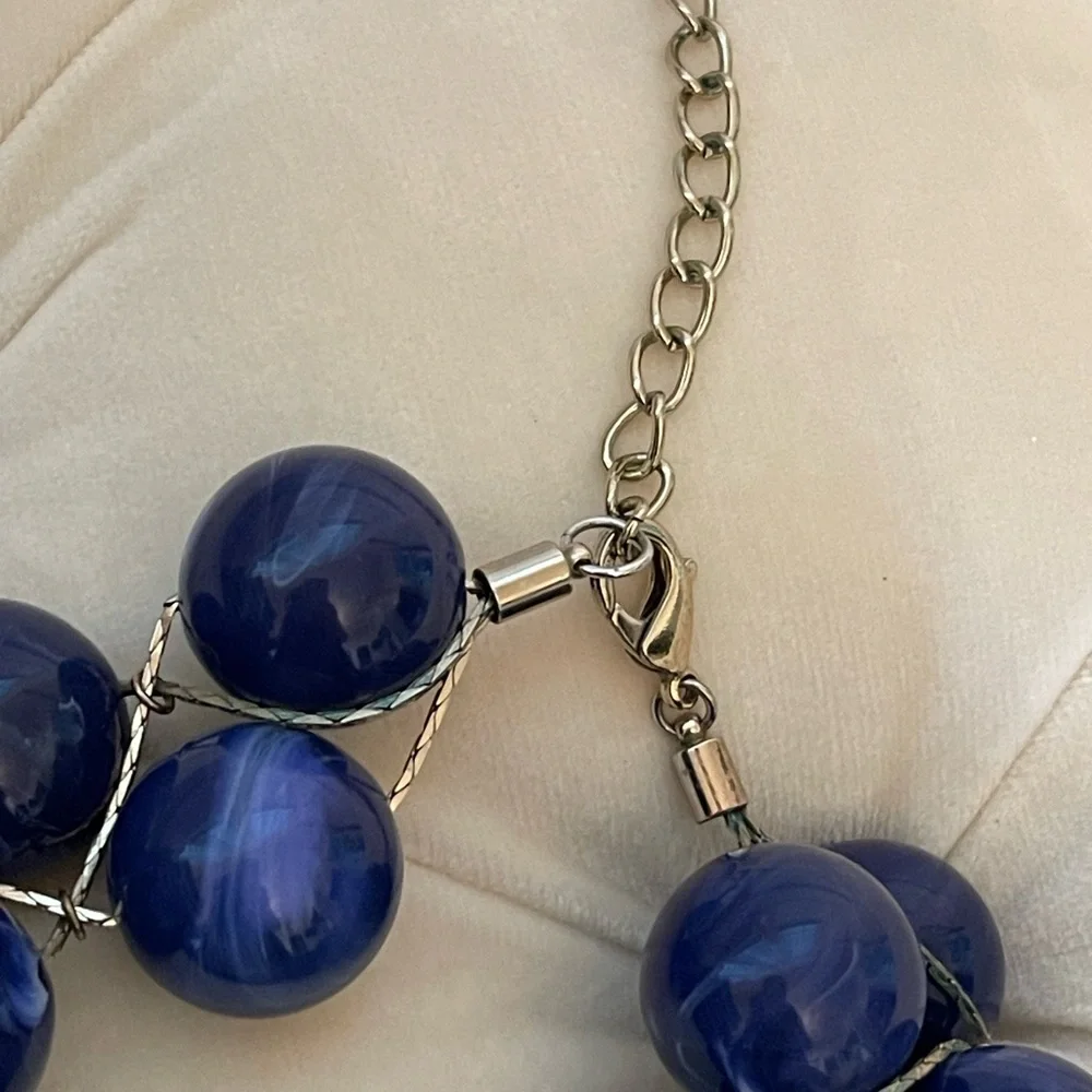 Statement Necklace - Picture 2 of 3